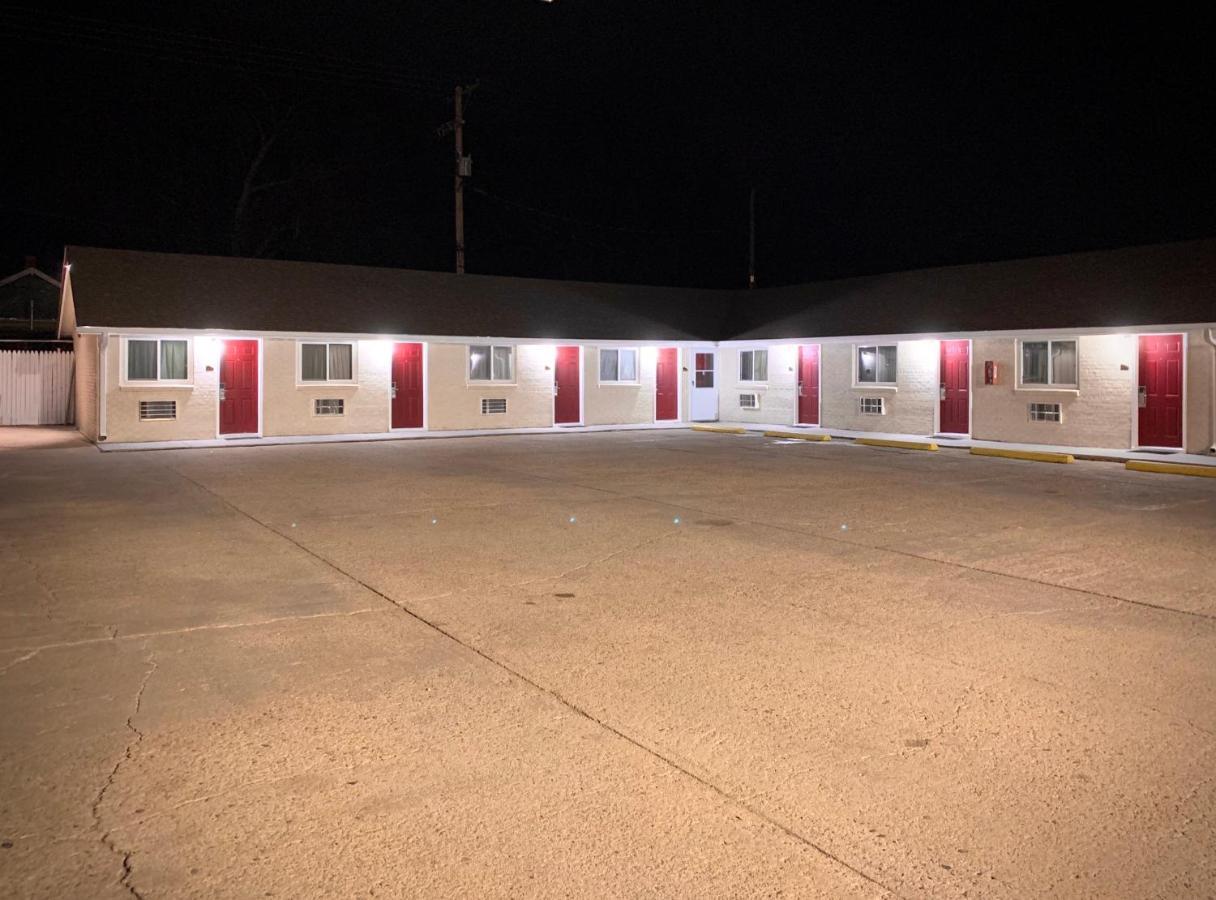 Annie Oakley Motel Oakley Dış mekan fotoğraf